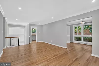 10228 Hatherleigh Drive, Bethesda, MD 20814 - Photo 9