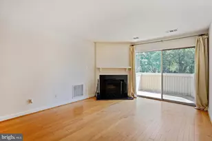 18210 Chalet Dr, Germantown, MD 20874 - Photo 3