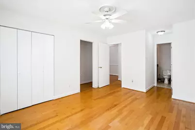 18210 Chalet Drive #1-51, Germantown, MD 20874 - Photo 17