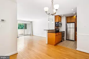 18210 Chalet Dr, Germantown, MD 20874 - Photo 9