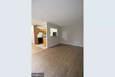 17 Water Street #30, Gaithersburg, MD 20877 - Photo 3