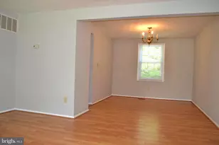 16570 Sioux Ln, Gaithersburg, MD 20878 - Photo 5
