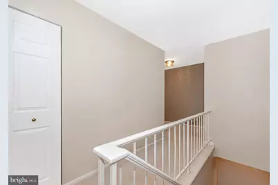 9405 Chatteroy Place, Gaithersburg, MD 20886 - Photo 13