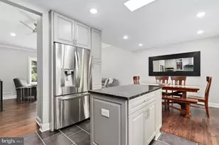 6401 Greentree Rd, Bethesda, MD 20817 - Photo 19