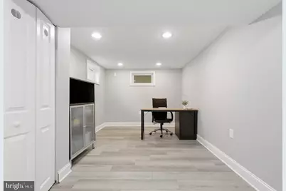 6401 Greentree Road, Bethesda, MD 20817 - Photo 35