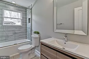 415 Ritchie Pkwy, Rockville, MD 20852 - Photo 19