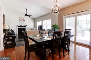 1 Hickory Spring Ct, Gaithersburg, MD 20882 - Photo 13