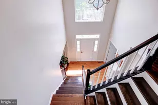 1 Hickory Spring Ct, Gaithersburg, MD 20882 - Photo 5