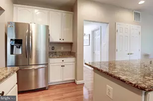 1 Hickory Spring Ct, Gaithersburg, MD 20882 - Photo 19