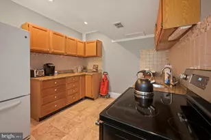 10204 Falls Rd, Potomac, MD 20854 - Photo 39