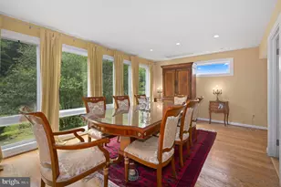10204 Falls Rd, Potomac, MD 20854 - Photo 23