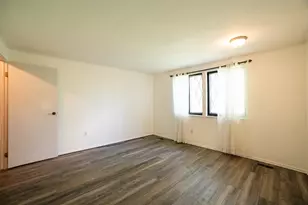 11652 Bedford Ct, Germantown, MD 20876 - Photo 13
