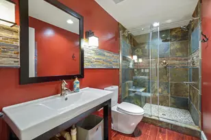 11105 Welland St, North Potomac, MD 20878 - Photo 41