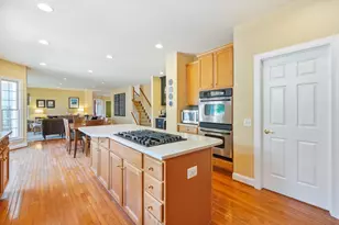 11105 Welland St, North Potomac, MD 20878 - Photo 21