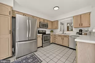 121 Swarthmore Ave, Gaithersburg, MD 20877 - Photo 19