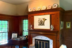 8209 Burning Tree Rd, Bethesda, MD 20817 - Photo 17