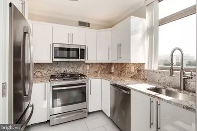 7111 Woodmont Avenue #602, Bethesda, MD 20815 - Photo 13