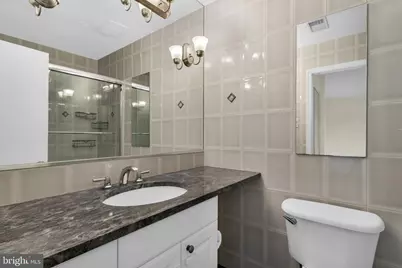 606 Northcliffe Drive, Rockville, MD 20850 - Photo 17