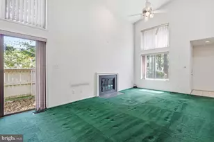 20201 Spring Haven Ct, Gaithersburg, MD 20886 - Photo 5