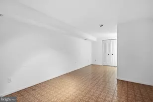 20201 Spring Haven Ct, Gaithersburg, MD 20886 - Photo 19