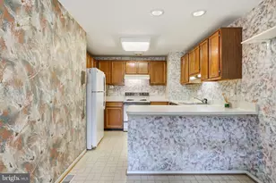 20201 Spring Haven Ct, Gaithersburg, MD 20886 - Photo 9