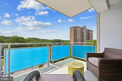 10201 Grosvenor Place #1009, Rockville, MD 20852 - Photo 11