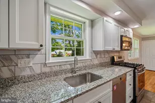3820 Ingleside St, Olney, MD 20832 - Photo 7