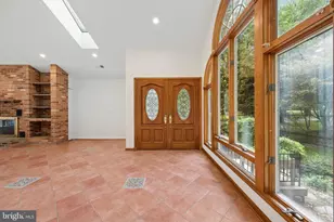 13715 Lewisdale Rd, Clarksburg, MD 20871 - Photo 5