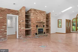 13715 Lewisdale Rd, Clarksburg, MD 20871 - Photo 15