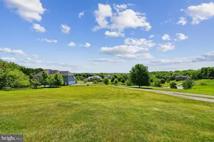 25106 Highland Manor Ct, Laytonsville, MD 20882 - Photo 17
