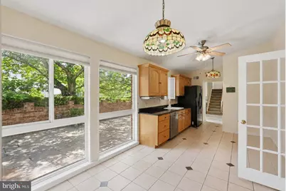9820 Conestoga Way, Potomac, MD 20854 - Photo 5