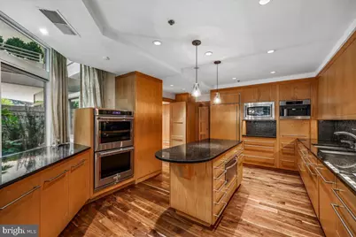 5610 Wisconsin Avenue #103, Chevy Chase, MD 20815 - Photo 9