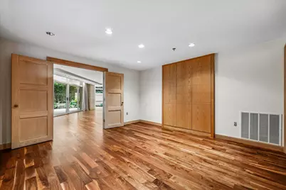 5610 Wisconsin Avenue #103, Chevy Chase, MD 20815 - Photo 17