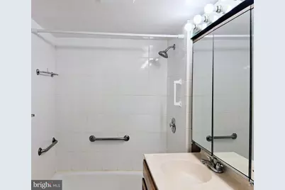 11801 Rockville Pike #802, Rockville, MD 20852 - Photo 17