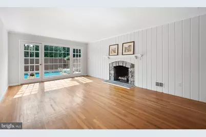 10253 Gainsborough, Potomac, MD 20854 - Photo 15