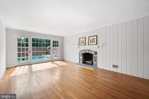 10253 Gainsborough, Potomac, MD 20854 - Photo 15