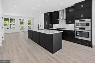 2521 Farmstead Dr, Rockville, MD 20850 - Photo 9