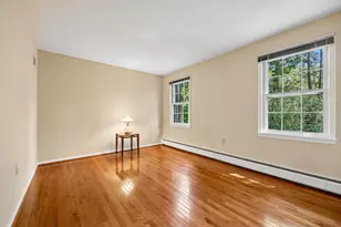 17016 George Washington Dr, Rockville, MD 20853 - Photo 59