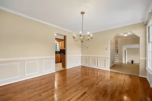 17016 George Washington Dr, Rockville, MD 20853 - Photo 19