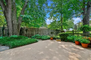 17016 George Washington Dr, Rockville, MD 20853 - Photo 7