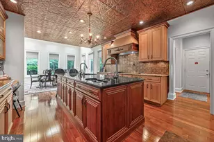 10616 Willowbrook Dr, Potomac, MD 20854 - Photo 9
