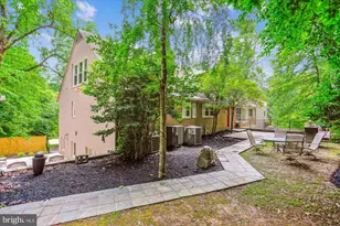9201 Laurel Oak Dr, Bethesda, MD 20817 - Photo 47