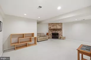 11213 Angus Pl, Potomac, MD 20854 - Photo 31