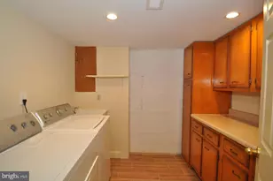 11132 Luxmanor Rd, North Bethesda, MD 20852 - Photo 29