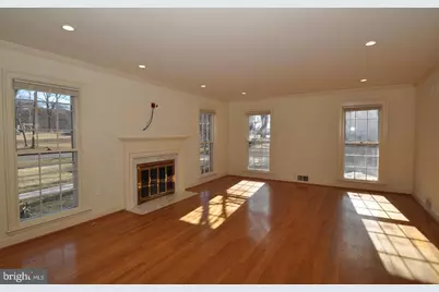 11132 Luxmanor Road, North Bethesda, MD 20852 - Photo 9