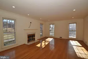 11132 Luxmanor Rd, North Bethesda, MD 20852 - Photo 9