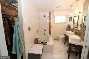 13130 Valleywood Dr, Silver Spring, MD 20906 - Photo 17