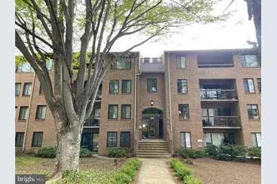 5817 Edson Lane #T2, Rockville, MD 20852 - Photo 1