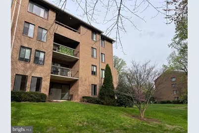5817 Edson Lane, Rockville, MD 20852 - Photo 3
