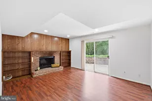 13513 Teakwood Ln, Germantown, MD 20874 - Photo 21